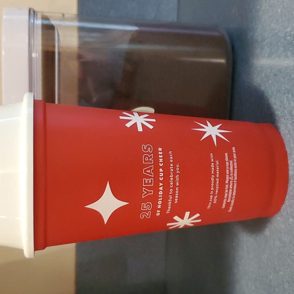 STARBUCKS limited edition Holiday Cheer Cup ❤️ ❄️ 25 year anniversary!! ☕️  💚❤ - Picture 2 of 6